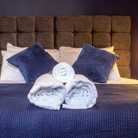 Northfield Street, Worcester City Centre - Guest Homes Екстер'єр фото