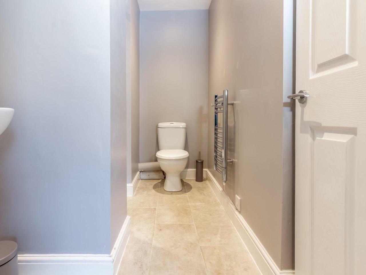 Northfield Street, Worcester City Centre - Guest Homes Екстер'єр фото