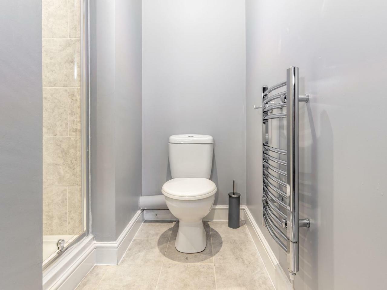 Northfield Street, Worcester City Centre - Guest Homes Екстер'єр фото